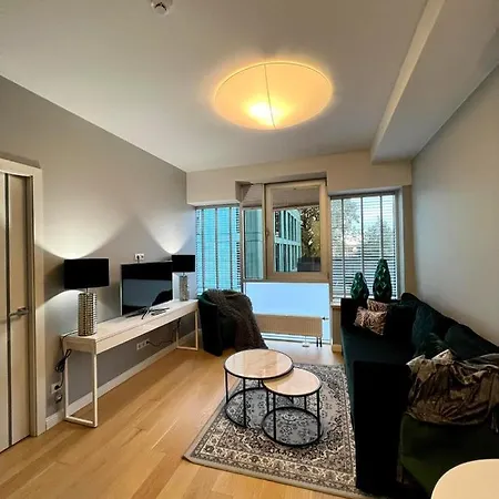 Апартаменты New Apartment,free Parking In The Center