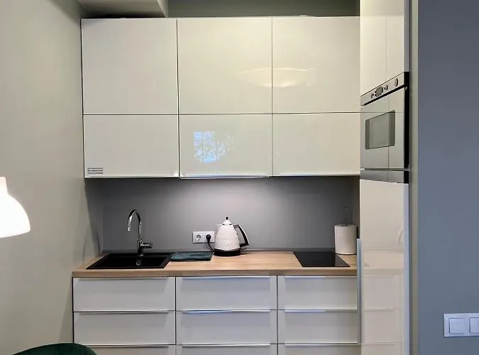 New Apartment,free Parking In The Center *